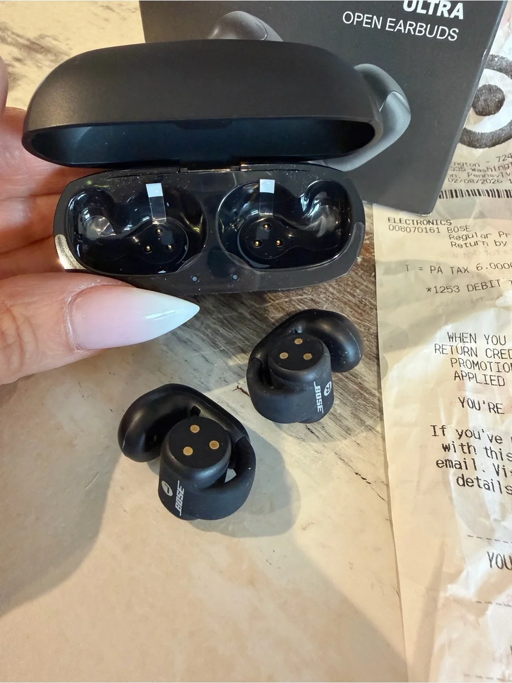 Bose Black Ultra Open Earbuds Charging Case with Retail Box like new black